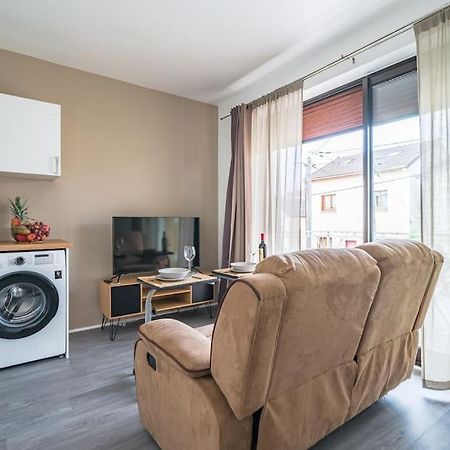 Le Lotus - Self Checkin - 20Min From Paris - Free Parking Around Apartment Drancy Exterior photo