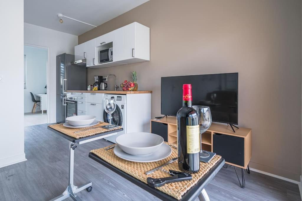Le Lotus - Self Checkin - 20Min From Paris - Free Parking Around Apartment Drancy Exterior photo